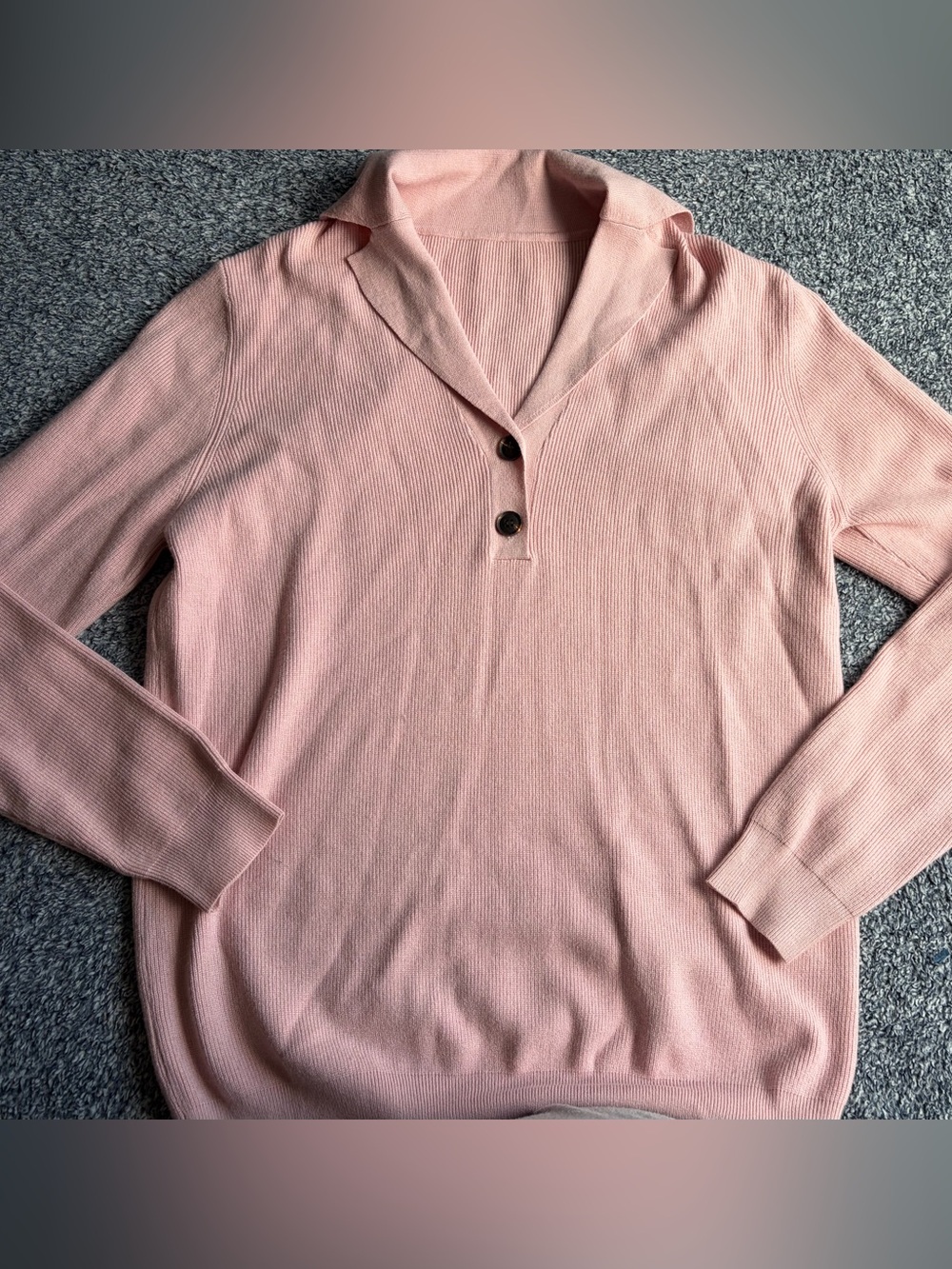 Soft Pink Ribbed Button-Front Women's Sweater - Picture 3 of 9
